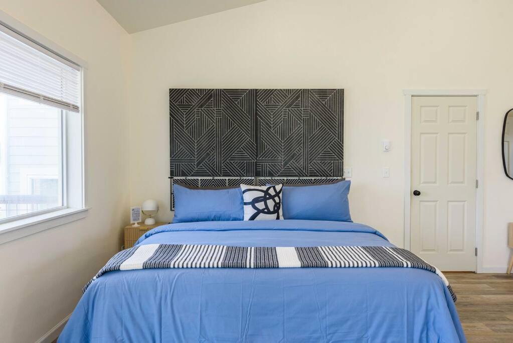#Stayinmydistrict Oceanview Studio Loft Порт-Орфорд Экстерьер фото