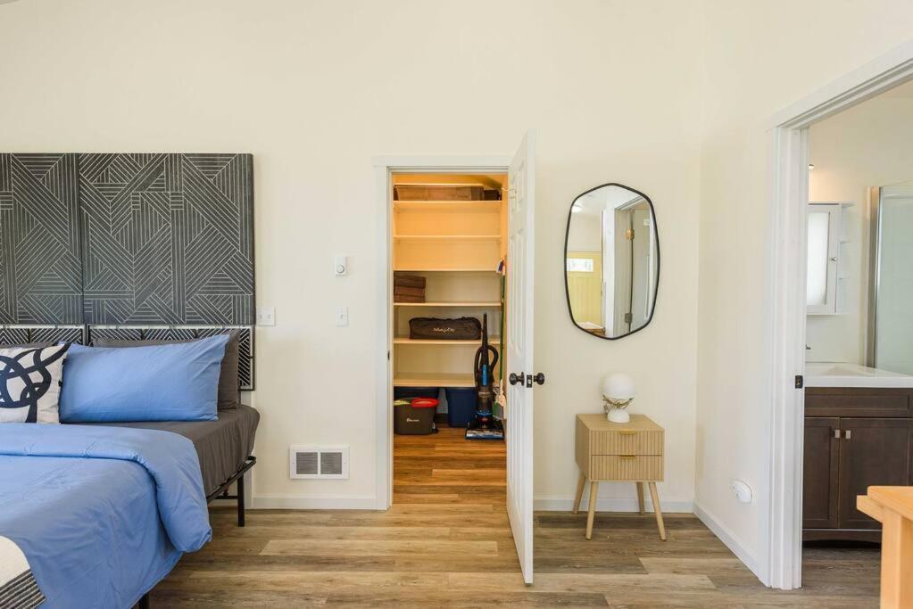 #Stayinmydistrict Oceanview Studio Loft Порт-Орфорд Экстерьер фото